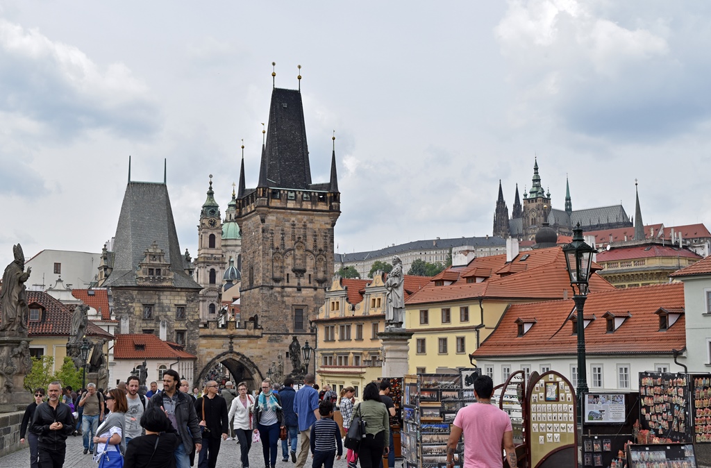 Little Quarter Bridge Tower and St. Vitus Cathedral